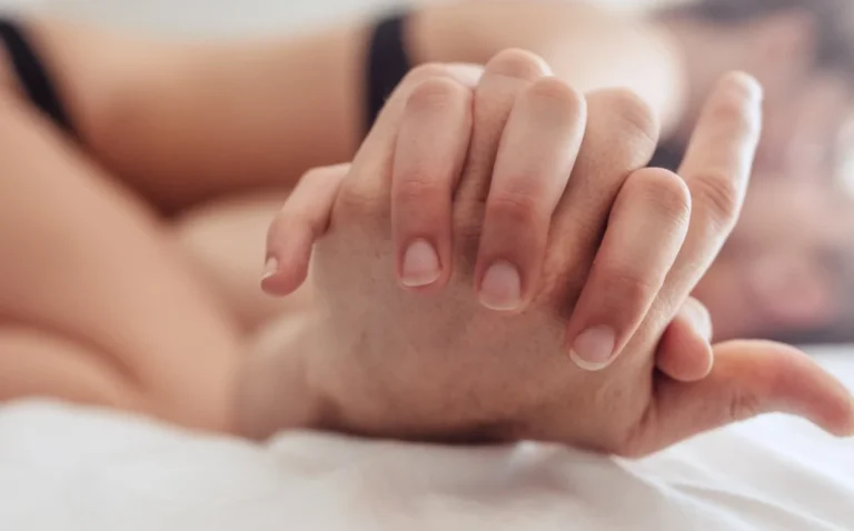 Cum te ajută filmele xxx online să depășești anxietatea